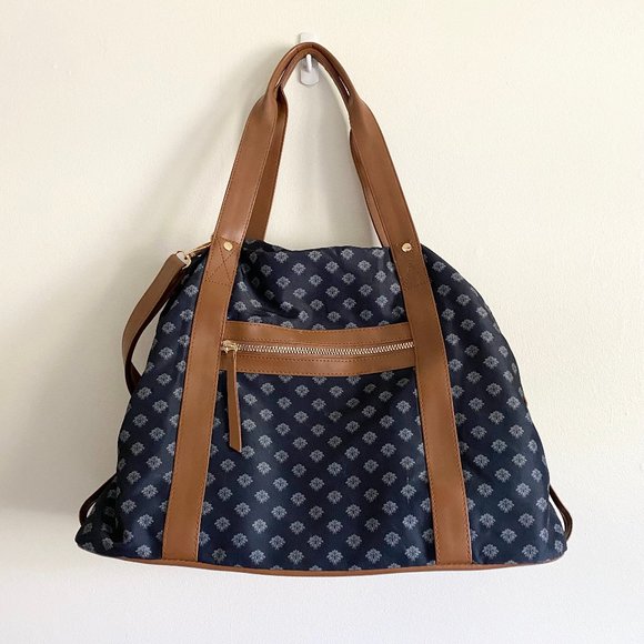 Primark Handbags - Primark Navy Floral Weekend Bag Faux Leather Strap